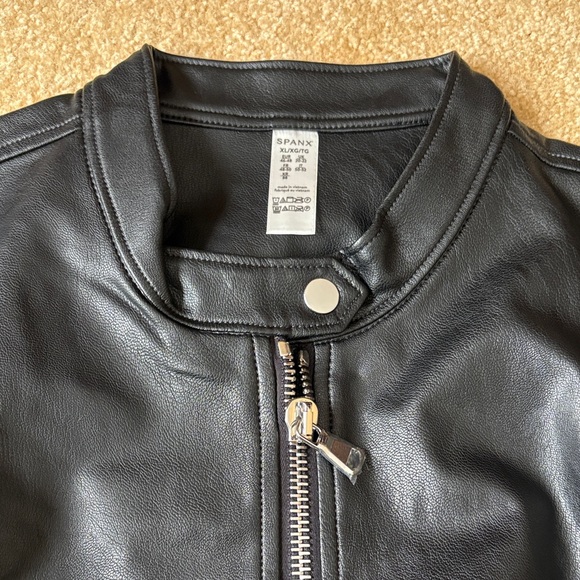 SPANX Sleek Black Leather Jacket XL NWT MOTO 2 luxe - Picture 3 of 9